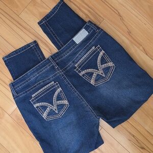 VGS Roll Up Skinny Jean with Tan Decorative Stitching Size 16